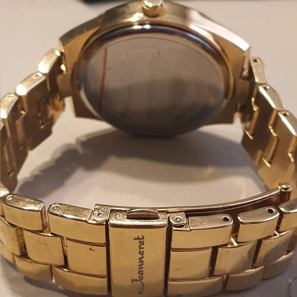 🦋10/$20🦋 Jeanneret Goldtone/Pink Rhinestone Stainless Steel Women's Watch.
